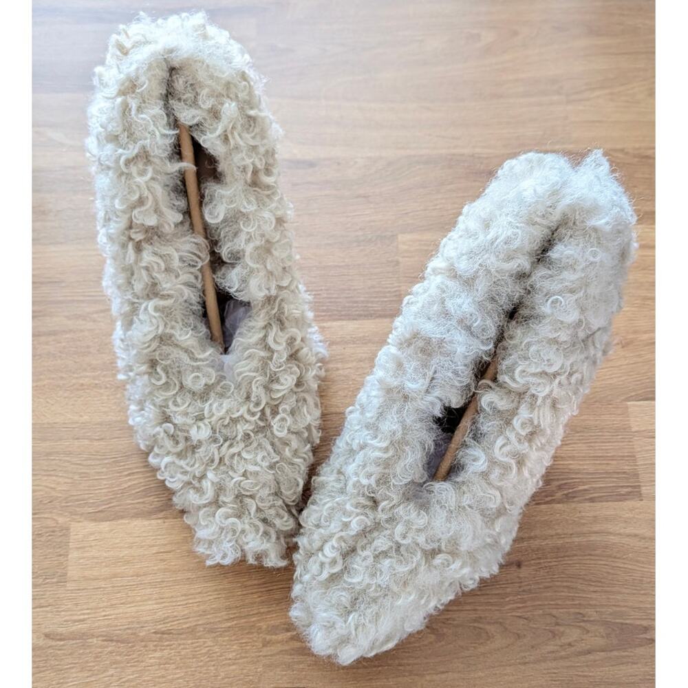 NIB Steve Madden Achilles Off-white Shoes Womens 6 Fluffy Faux Fur Heeled Pumps - Picture 4 of 6